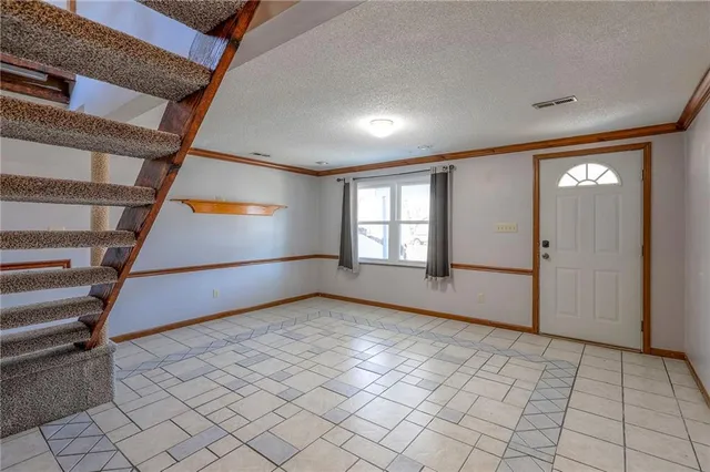 $270,000 | 2218 Liberty Landing Road, Liberty, MO 64068