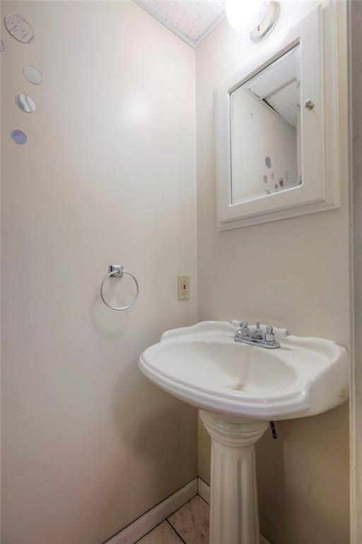 2218 Liberty Landing Road Liberty, MO 64068 - Photo 10 of 35