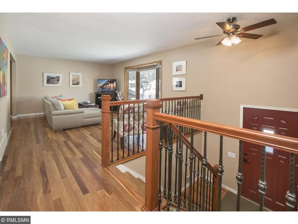 7661 Heritage Road Eden Prairie, MN 55346 - Photo 5 of 24
