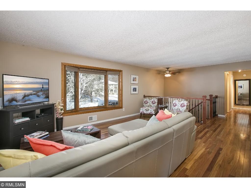 7661 Heritage Road Eden Prairie, MN 55346 - Photo 8 of 24