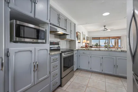 $769,000 | 78-6842 Ali‘i Drive, Unit 1204, Kailua-Kona, HI 96740