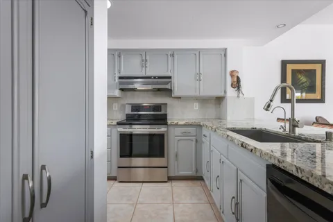 $769,000 | 78-6842 Ali‘i Drive, Unit 1204, Kailua-Kona, HI 96740