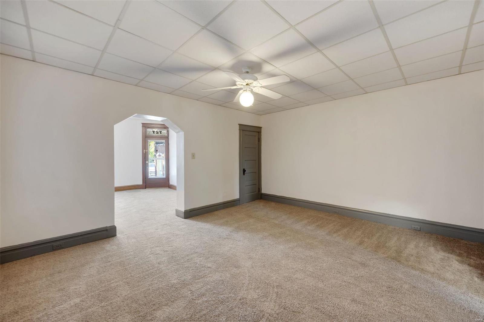 727 Bates Street St. Louis, MO 63111 - Photo 18 of 31
