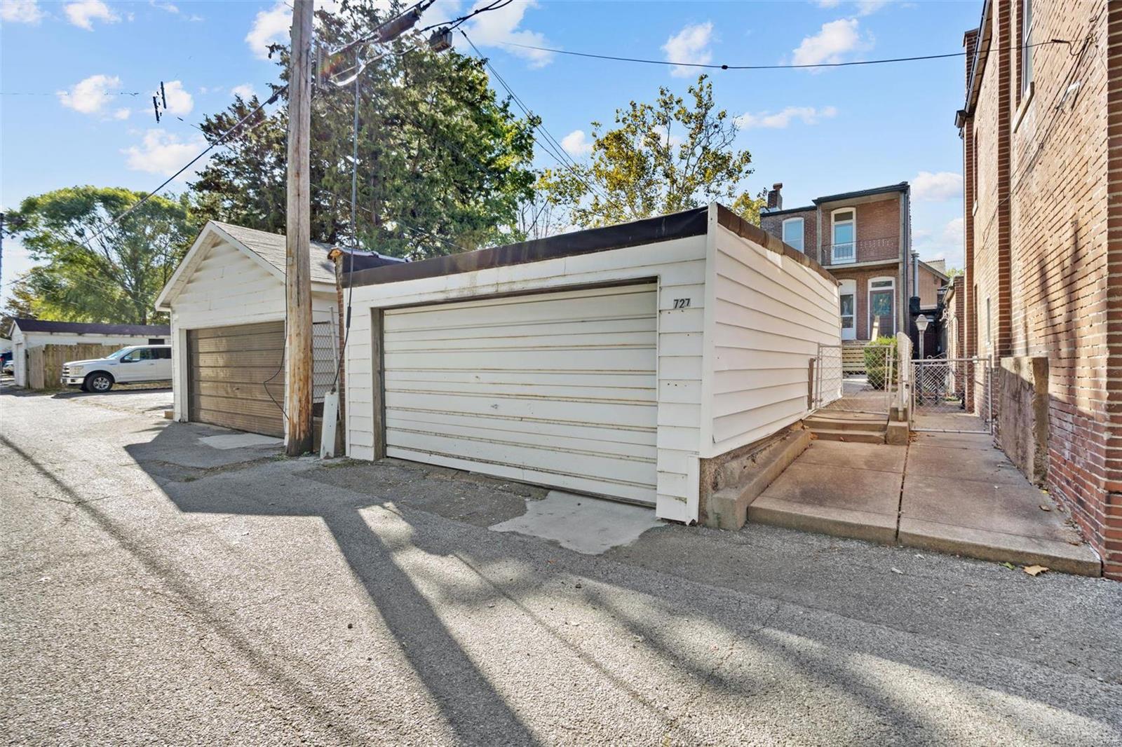 727 Bates Street St. Louis, MO 63111 - Photo 30 of 31