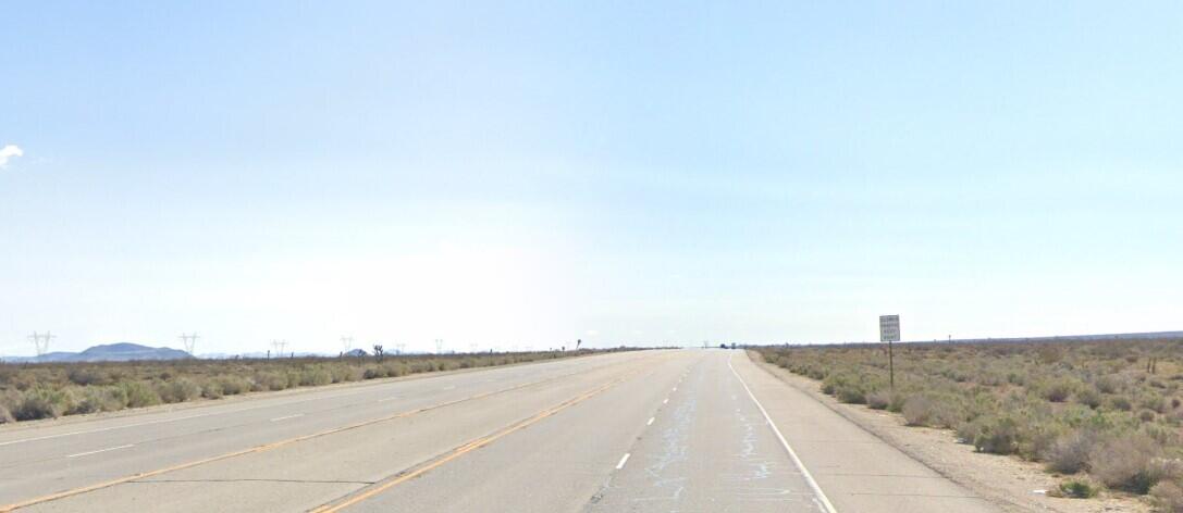 Pearblossom Highway East Pearblossom, CA 93553 - Photo 9 of 25 3037001038 street east