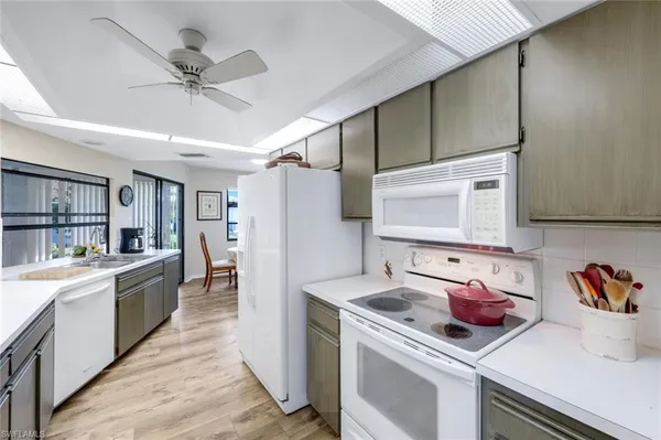 $489,500 | 111 Blue Ridge Drive, Unit 23, Naples, FL 34112