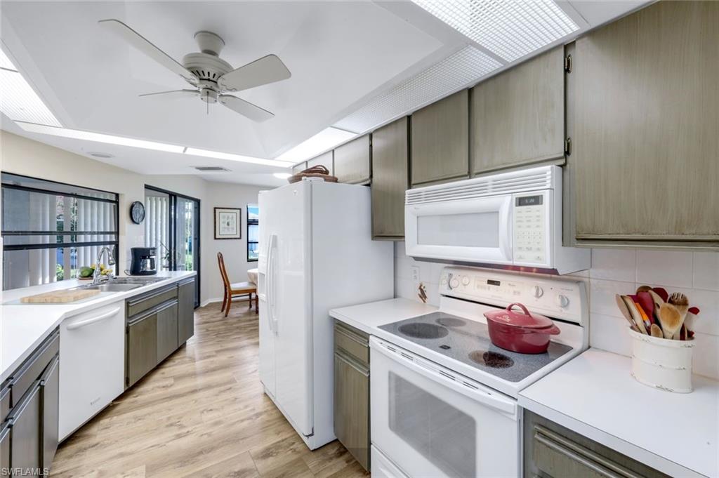 111 Blue Ridge Drive, Unit 23 Naples, FL 34112 - Photo 15 of 40