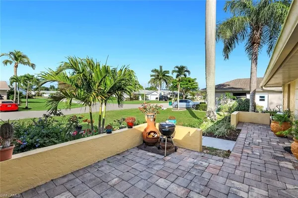 $489,500 | 111 Blue Ridge Drive, Unit 23, Naples, FL 34112