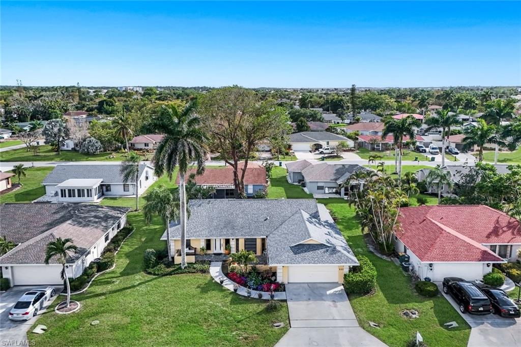 111 Blue Ridge Drive, Unit 23 Naples, FL 34112 - Photo 37 of 40