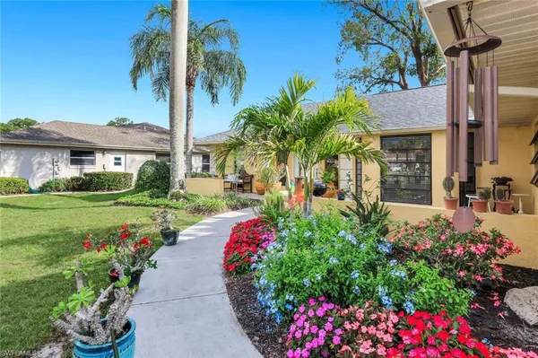 $489,500 | 111 Blue Ridge Drive, Unit 23, Naples, FL 34112