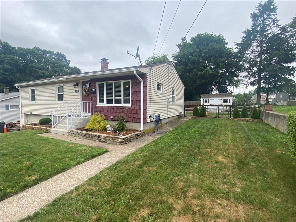 168 Morin Street Woonsocket, RI 02895 - Photo 2 of 42 Gallery Image 2