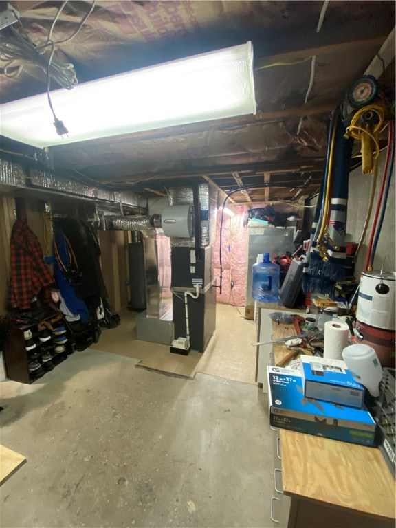 168 Morin Street Woonsocket, RI 02895 - Photo 38 of 42 Gallery Image 38
