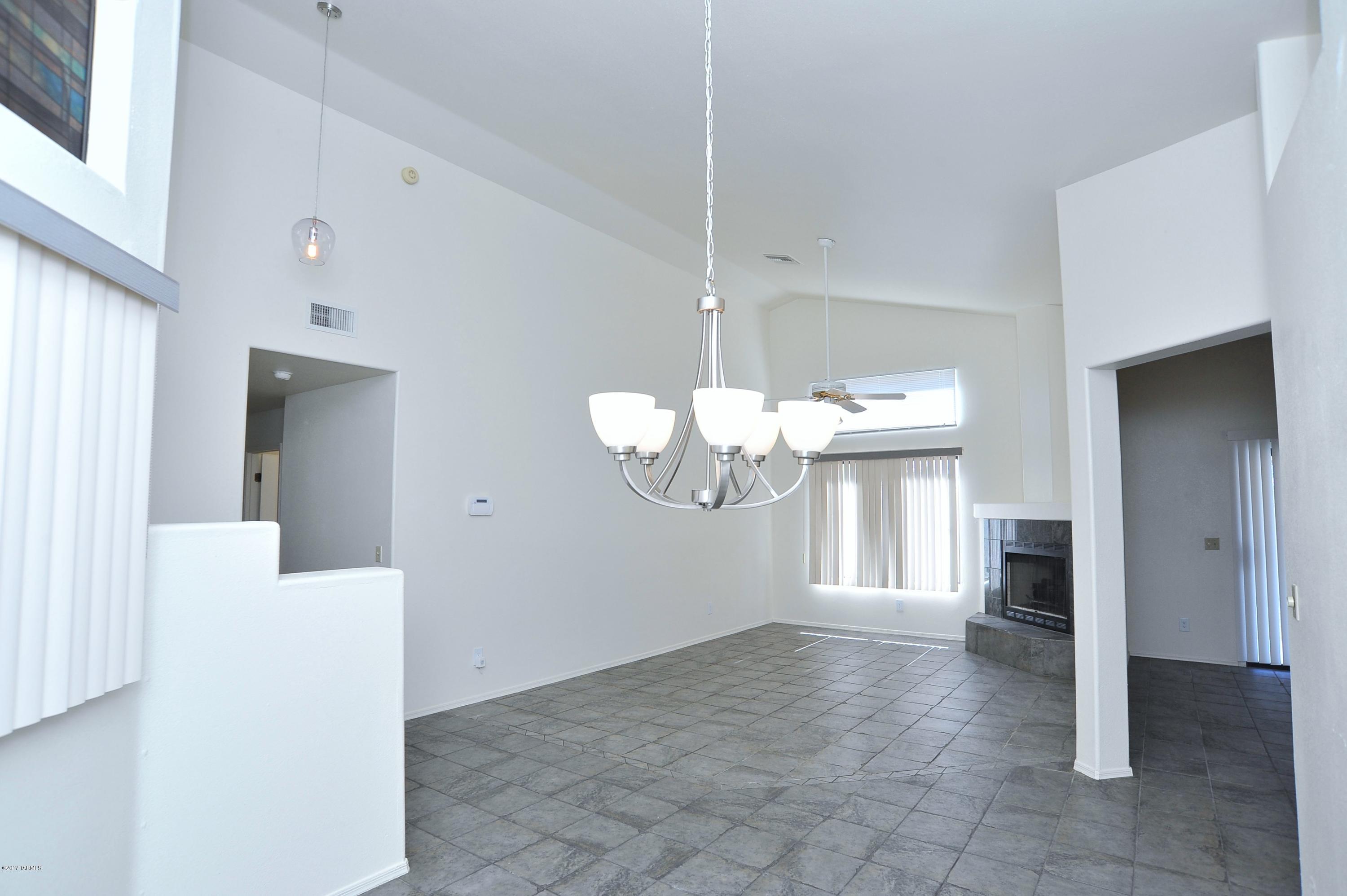 8206 East Mesquite Ridge Circle Tucson, AZ 85710 - Photo 20 of 42