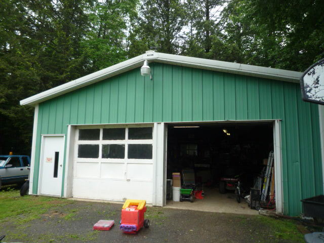 467 Dingle Road Worthington, MA 01098 - Photo 2 of 5 garage