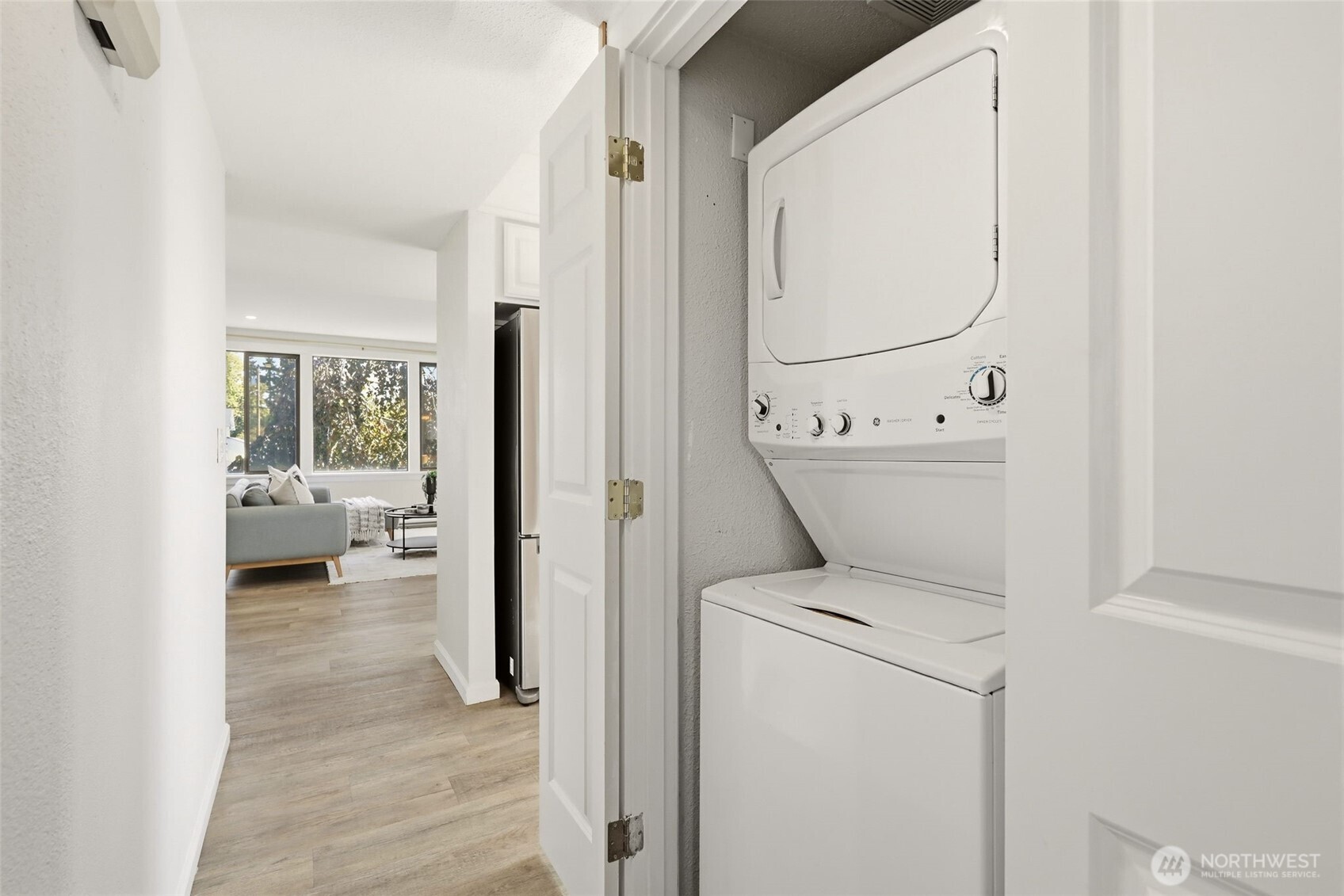2120 Highland Avenue, Unit 301 Everett, WA 98201 - Photo 16 of 30 Gallery Image 16