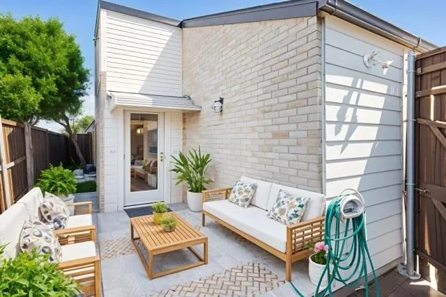 $364,900 | 5813 Preston Valley Drive, Dallas, TX 75240