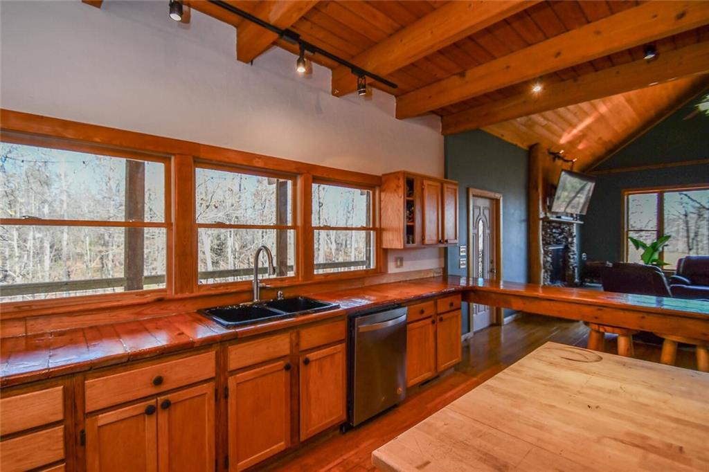 731 Brewer Road Lula, GA 30554 - Photo 34 of 200