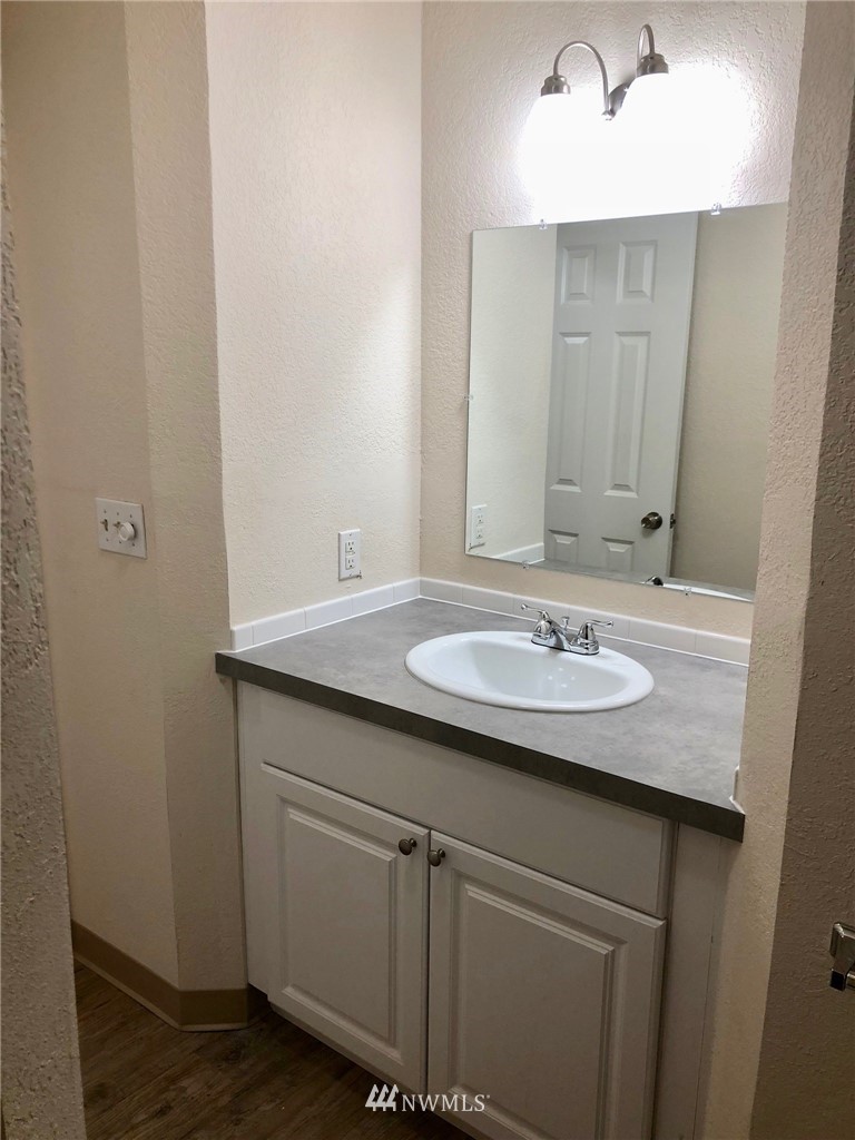 1542 Diamond Road Southeast Lacey, WA 98503 - Photo 10 of 18 Gallery Image 10
