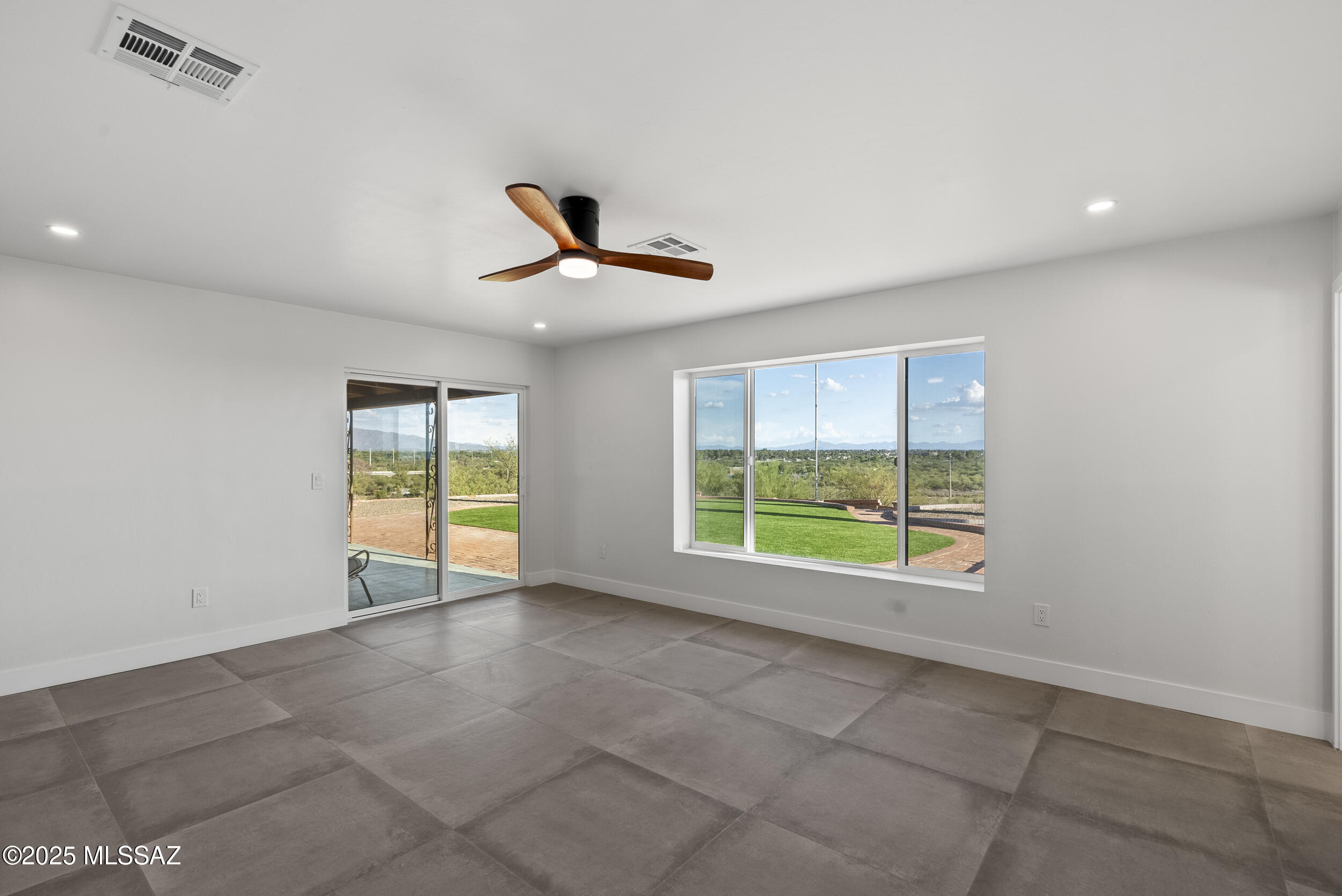 5240 East River House Road Tucson, AZ 85718 - Photo 27 of 49 3rd bedroom