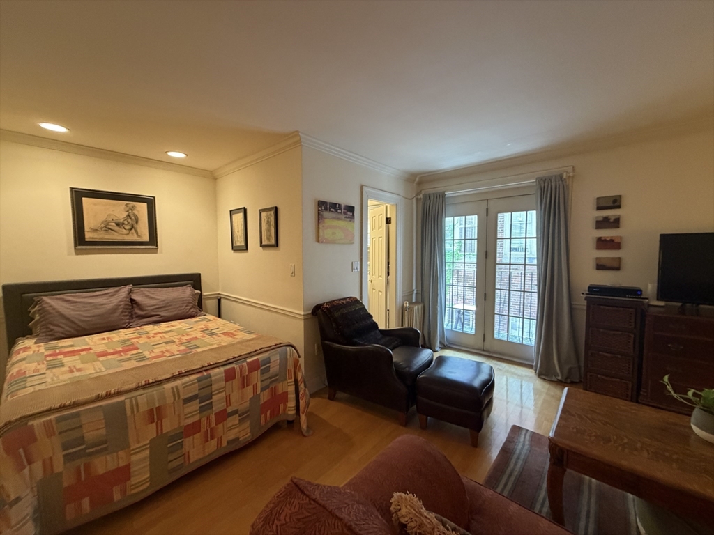 20 Lime Street, Unit 32 Boston, MA 02108 - Photo 5 of 15