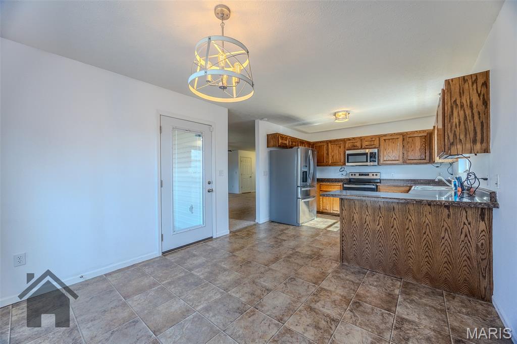 14197 Hopi Road Dixon, MO 65459 - Photo 11 of 48