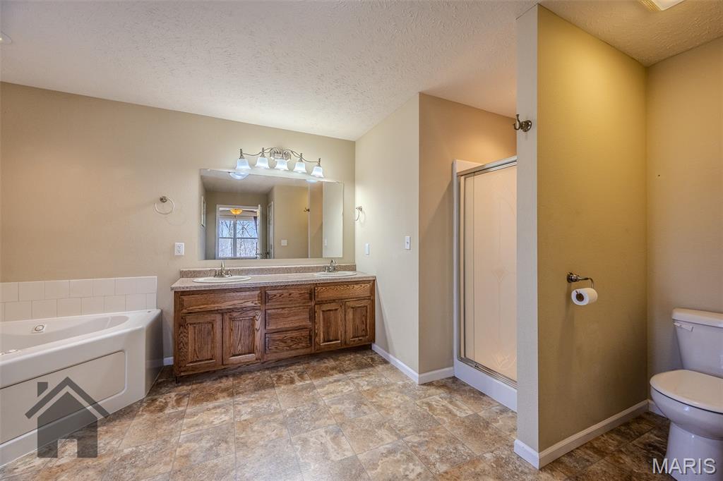 14197 Hopi Road Dixon, MO 65459 - Photo 15 of 48