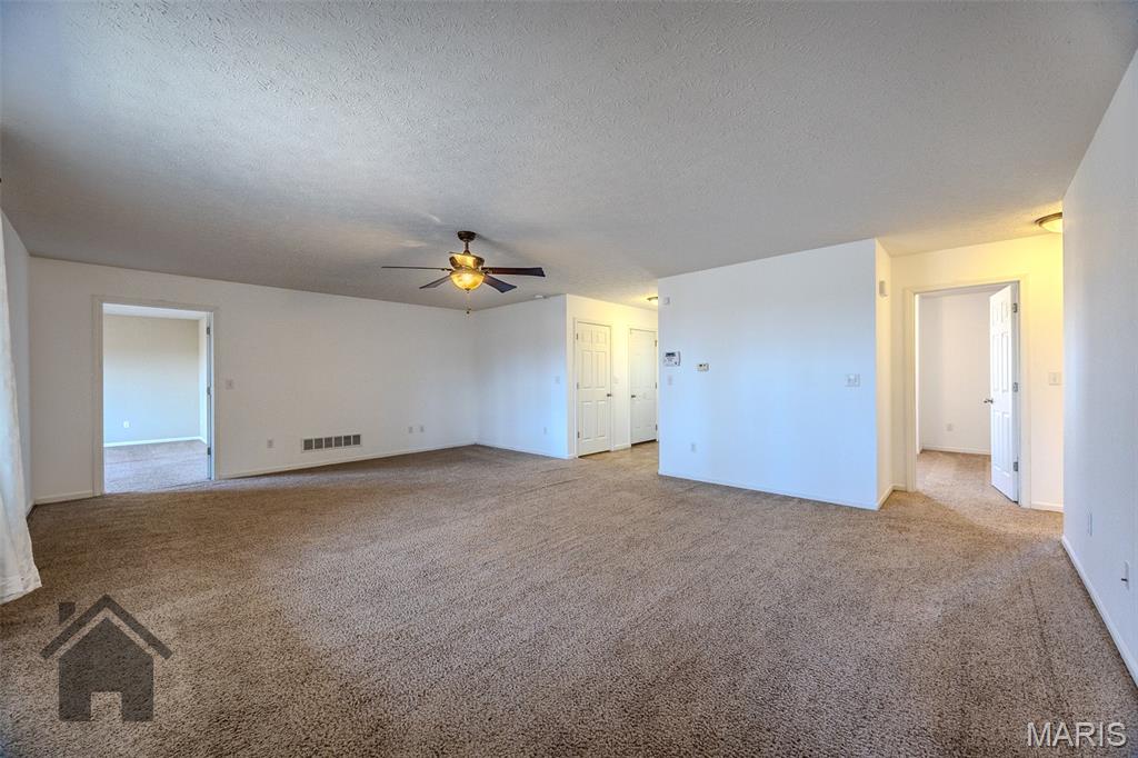 14197 Hopi Road Dixon, MO 65459 - Photo 5 of 48