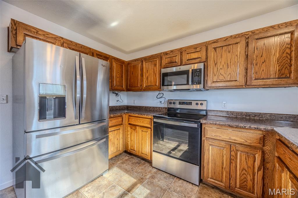 14197 Hopi Road Dixon, MO 65459 - Photo 8 of 48