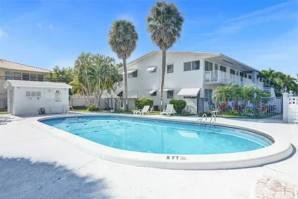 $139,000 | 2000 Northeast 51st Court, Unit 205, Fort Lauderdale, FL 33308