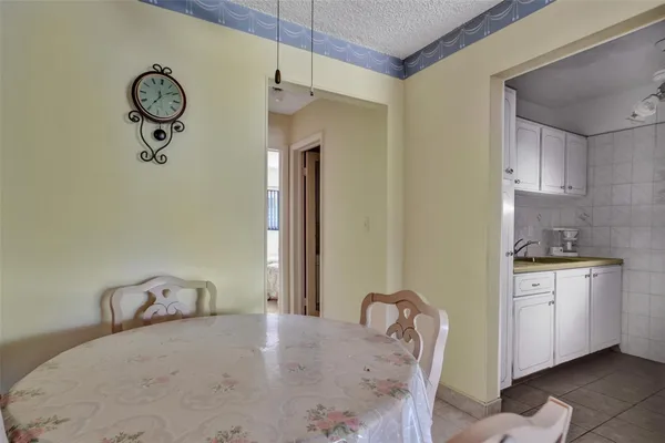 $139,000 | 2000 Northeast 51st Court, Unit 205, Fort Lauderdale, FL 33308