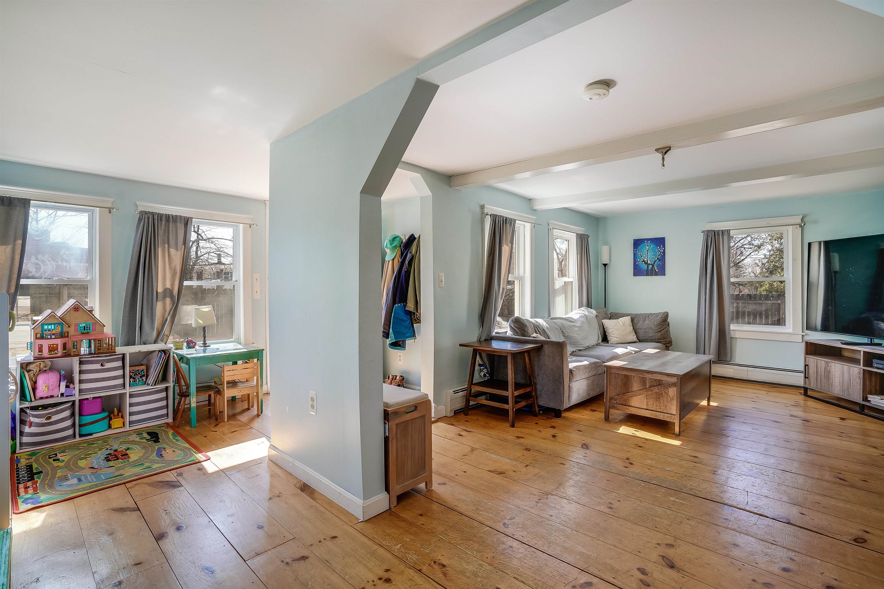 210 Academy Road Pembroke, NH 03275 - Photo 6 of 34 Gallery Image 6