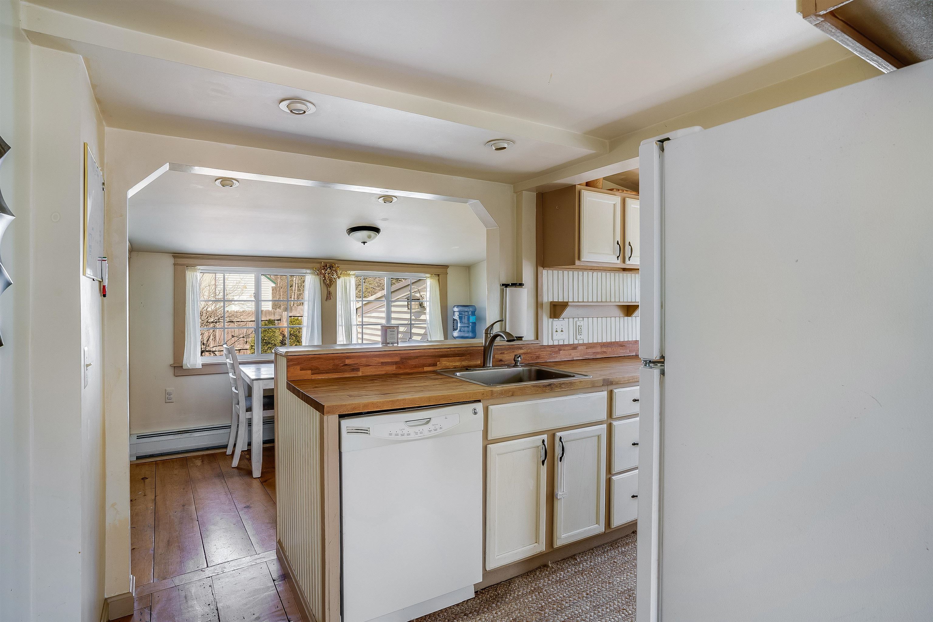 210 Academy Road Pembroke, NH 03275 - Photo 10 of 34 Gallery Image 10
