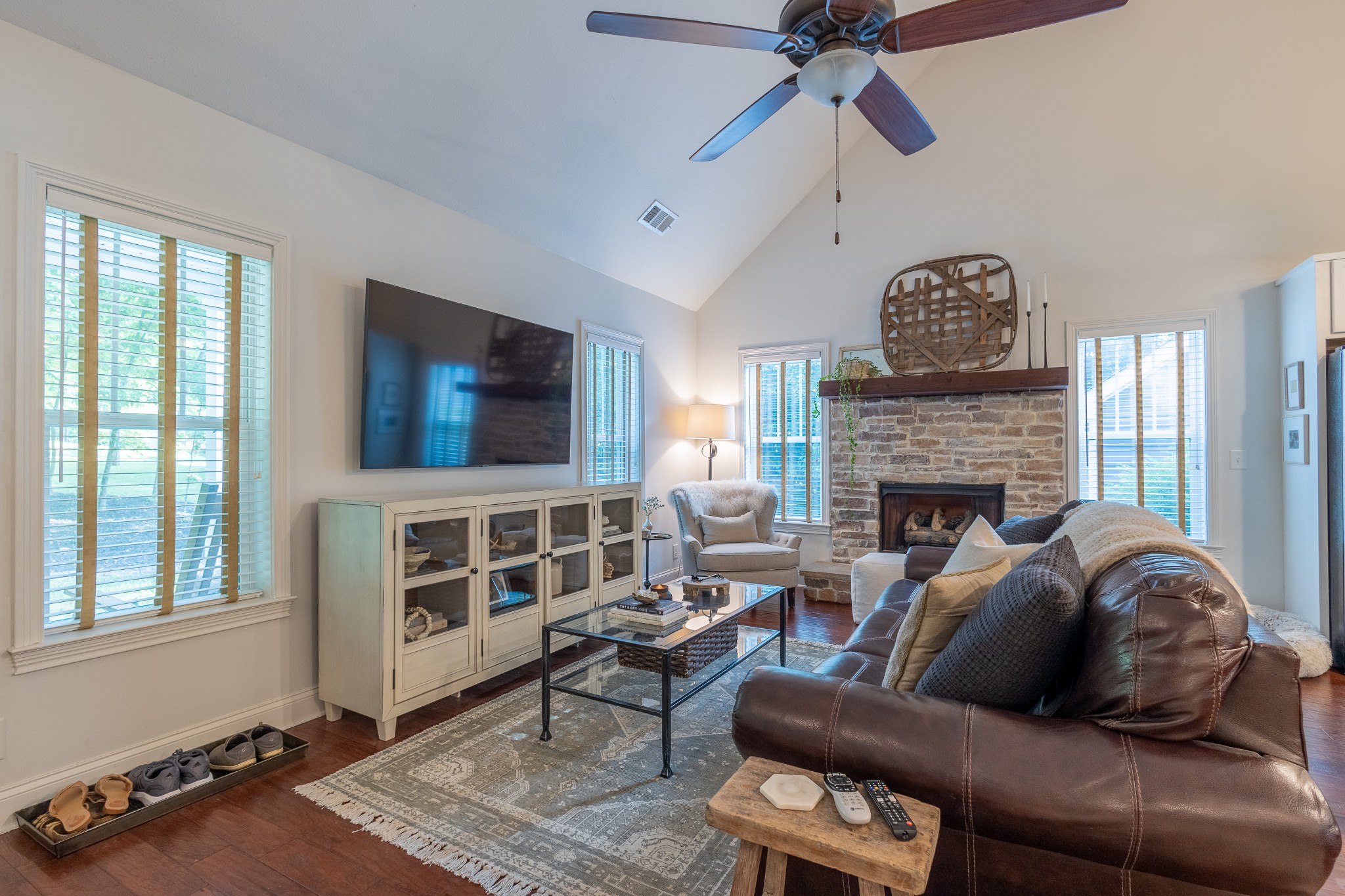 1851 Palmyra Road Palmyra, TN 37142 - Photo 4 of 25 Gallery Image 4