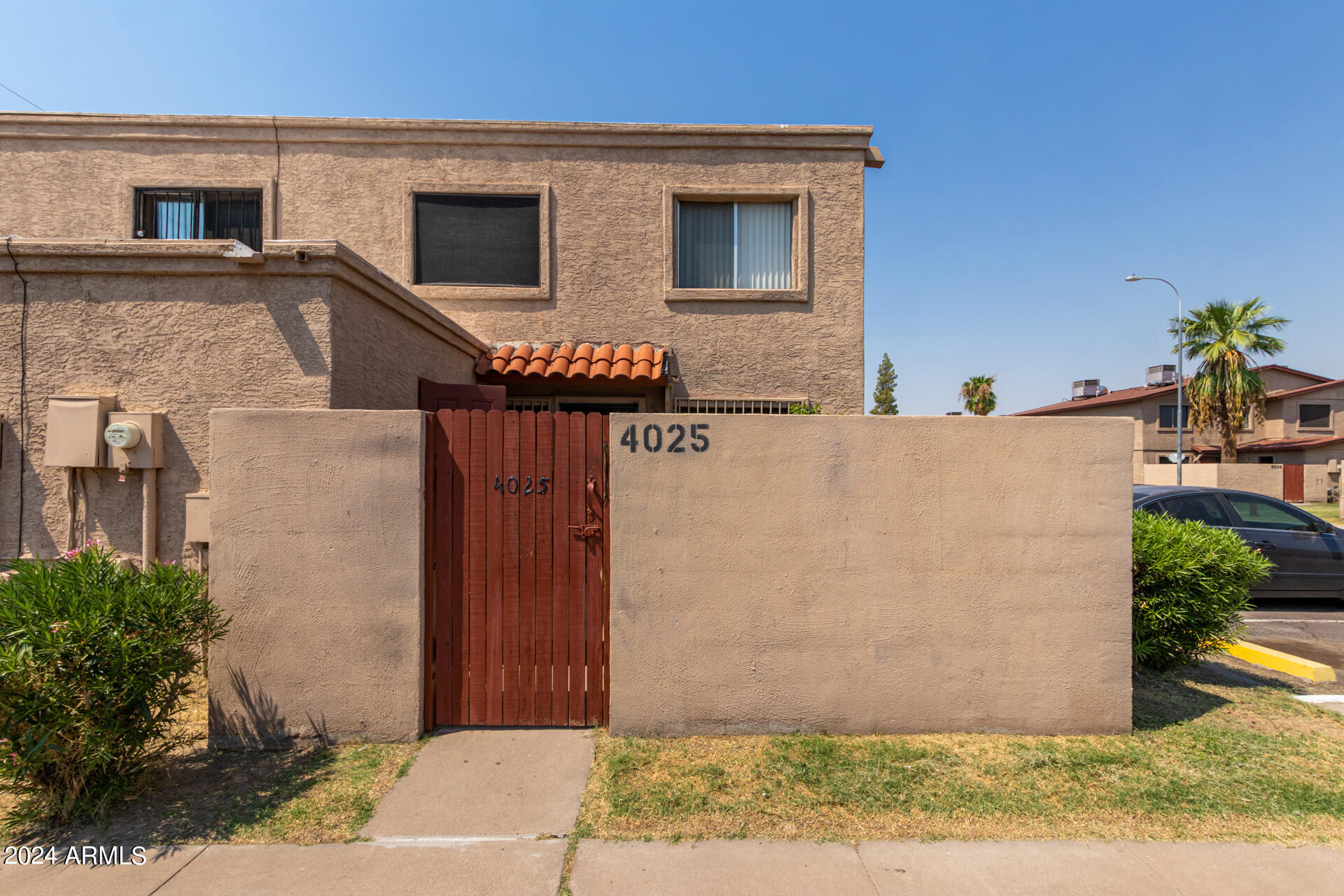 4025 West Palomino Road Phoenix, AZ 85019 - Photo 1 of 19 01 - Palomino