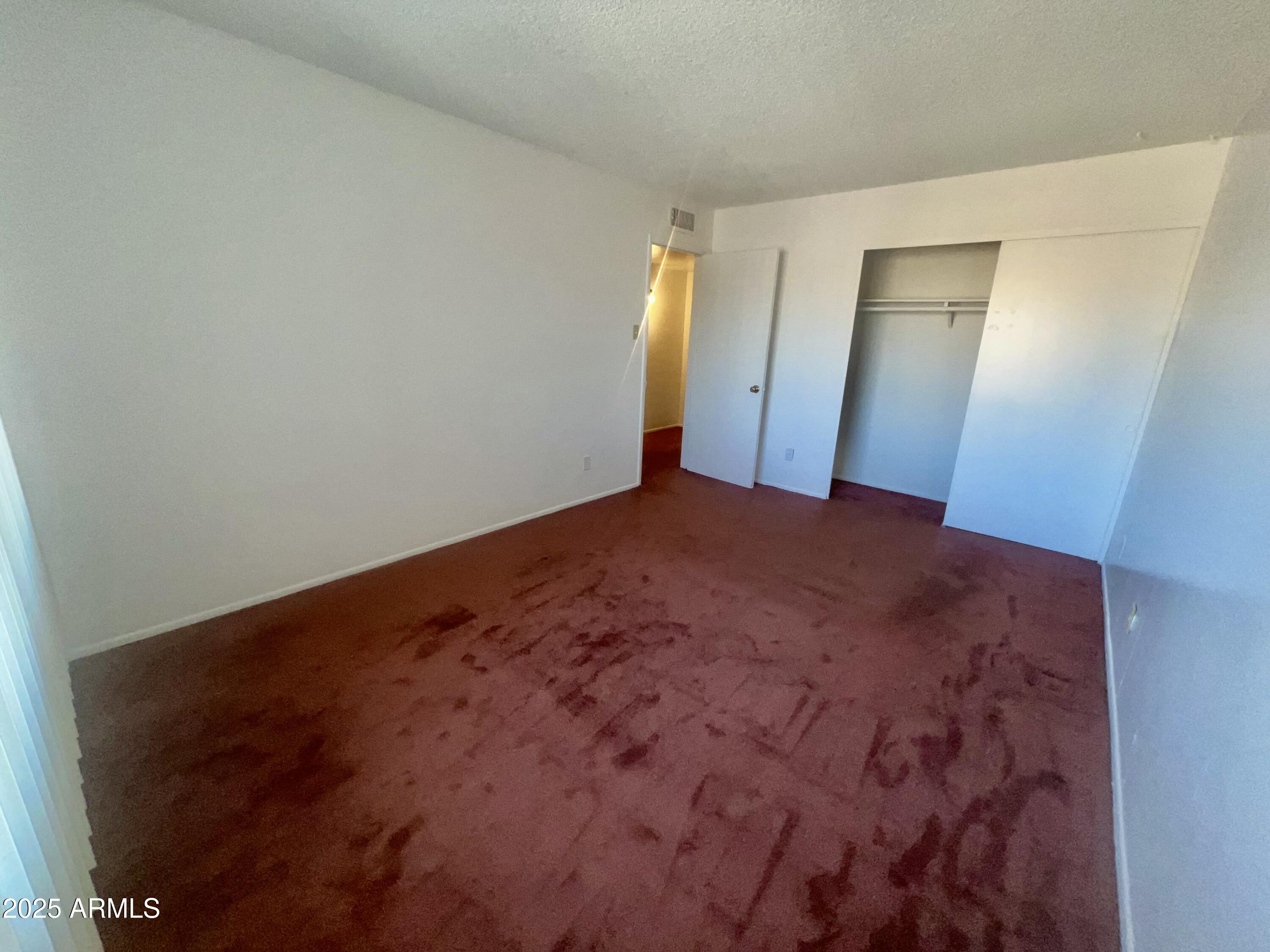 4025 West Palomino Road Phoenix, AZ 85019 - Photo 17 of 19 tempImagev8vDOO
