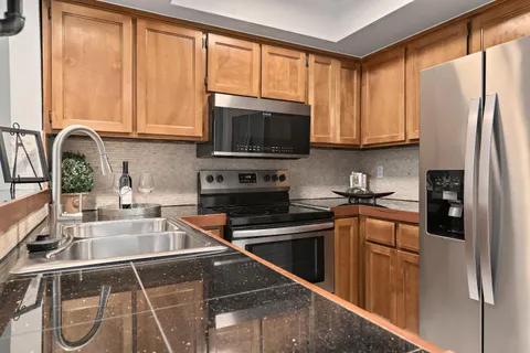 $374,999 | 2209 Summereve Court, San Jose, CA 95122