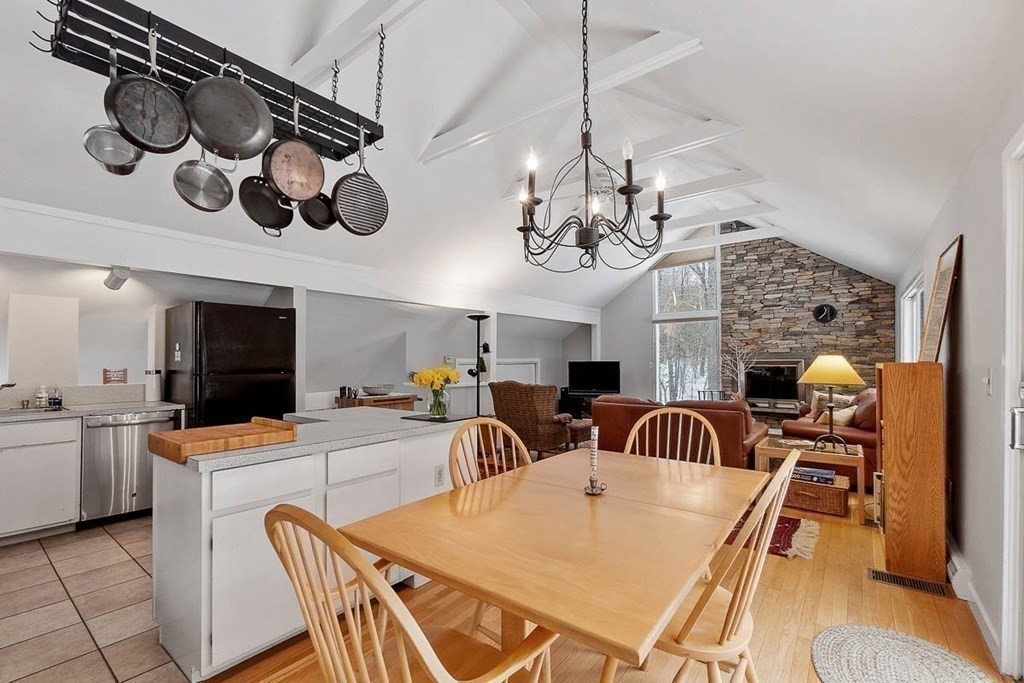 88 Old Mill Road Harvard, MA 01451 - Photo 10 of 33