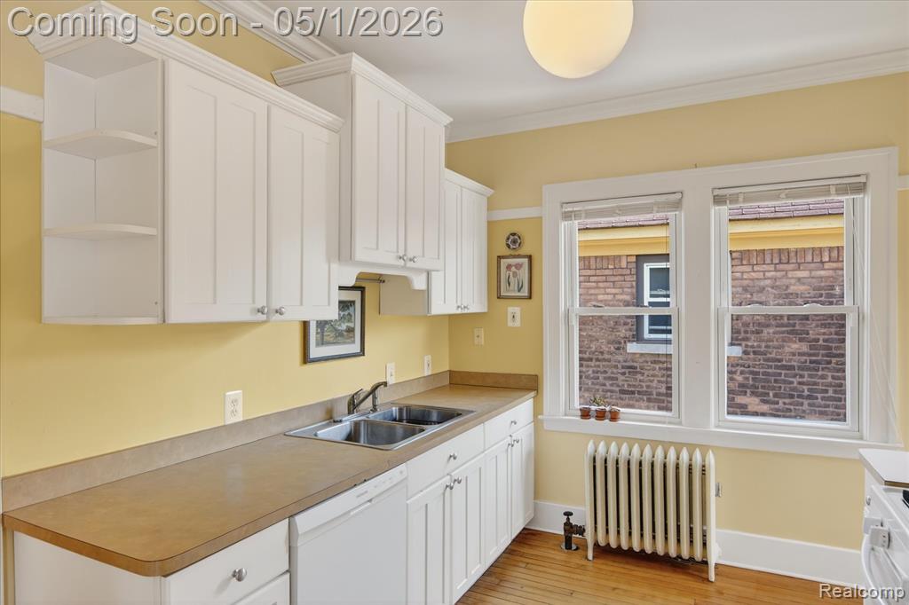 925 Nottingham Road Grosse Pointe, MI 48230 - Photo 19 of 46