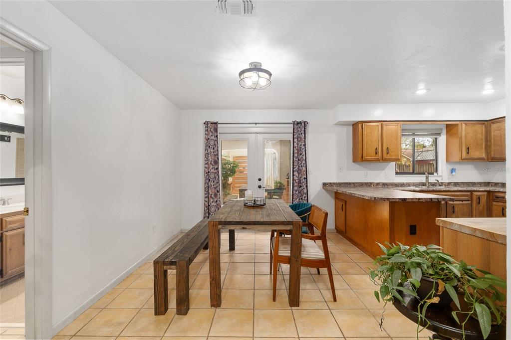 5316 Southwest 80 Terrace Gainesville, FL 32608 - Photo 13 of 35 Gallery Image 13