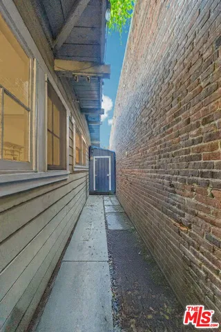 $768,000 | 1624 Allesandro Street, Los Angeles, CA 90026