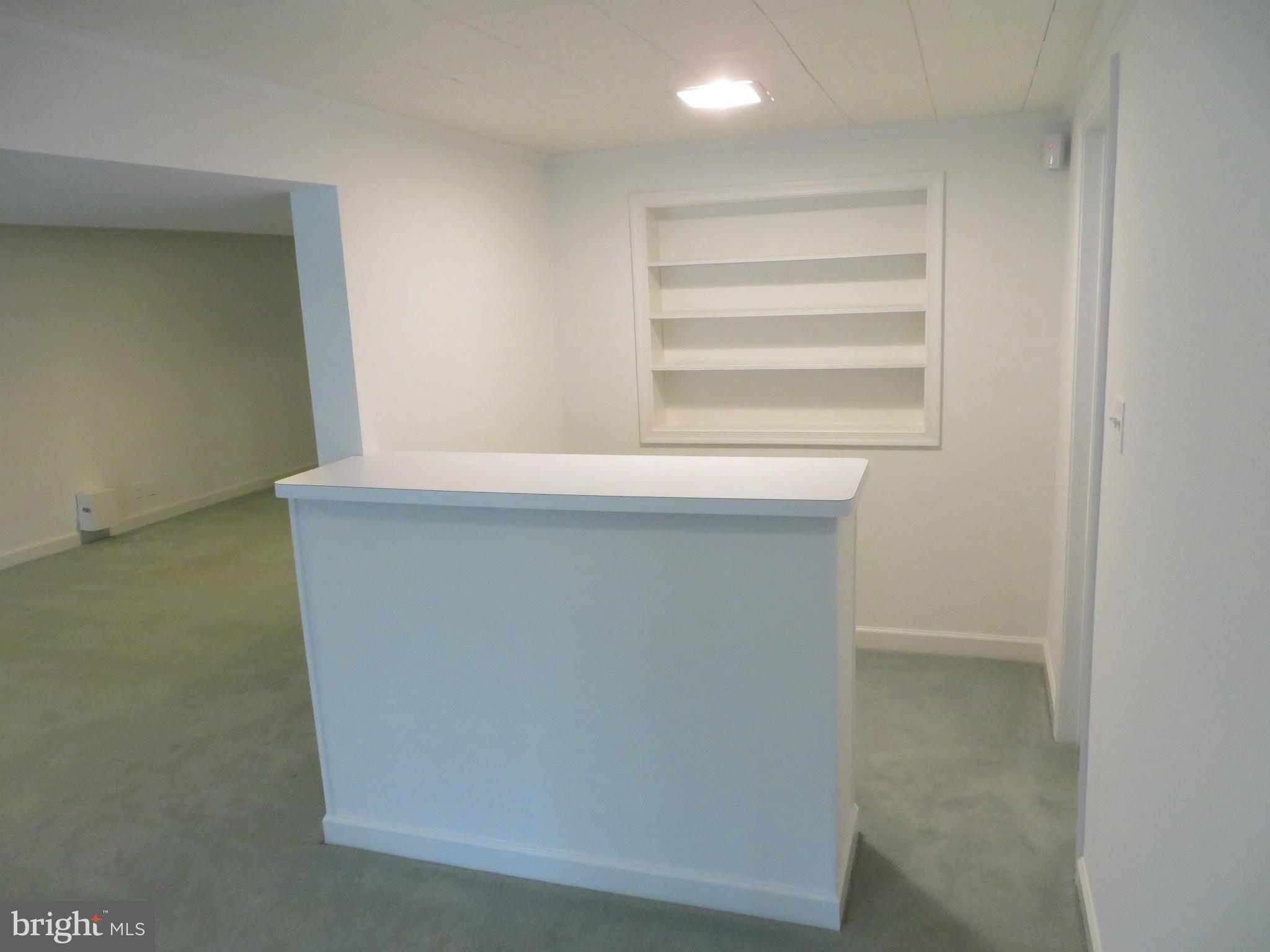 10332 Parkman Road Silver Spring, MD 20903 - Photo 13 of 27 Family Room