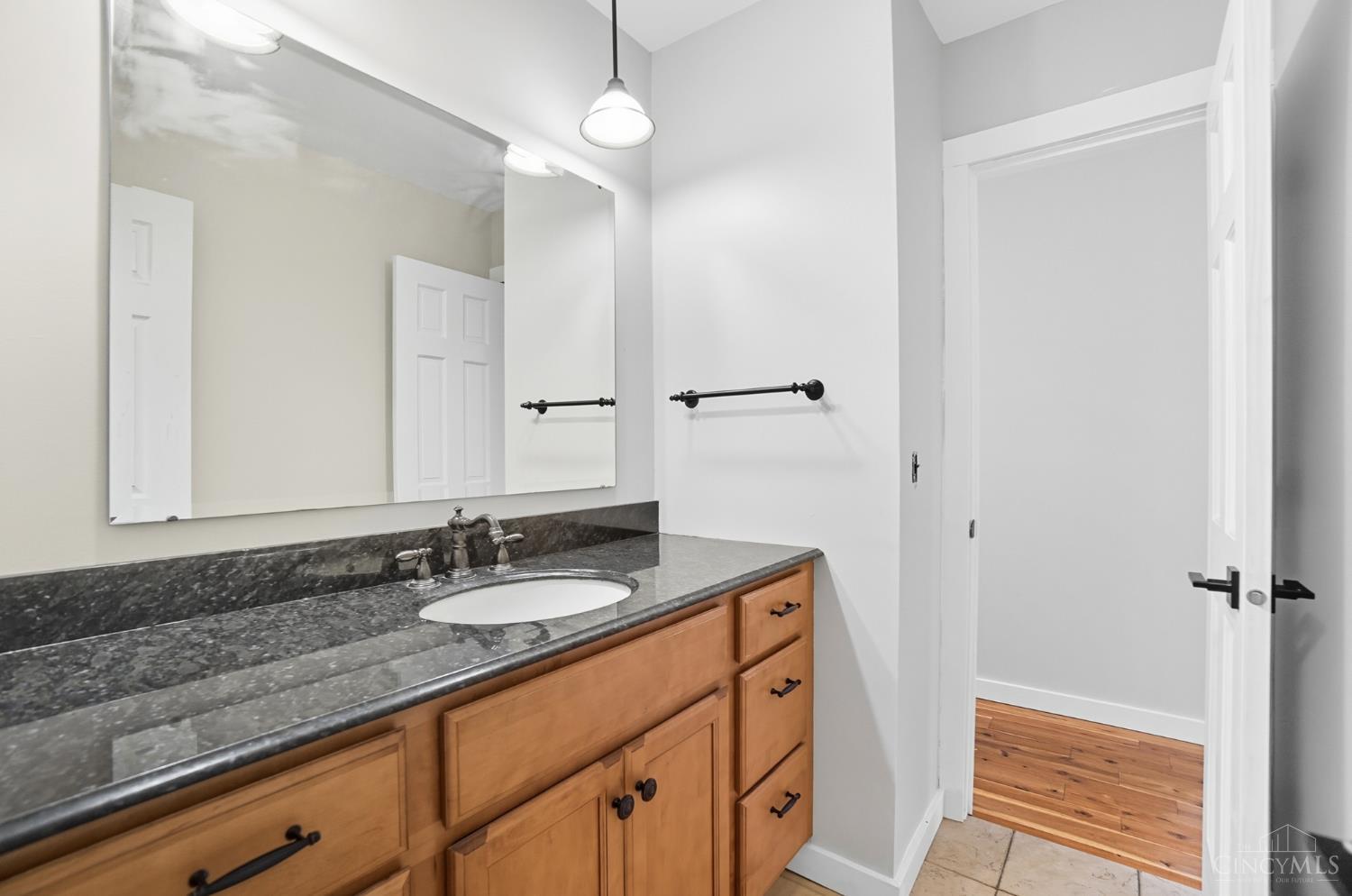 6303 West Fork Road Cincinnati, OH 45247 - Photo 32 of 49 Gallery Image 32