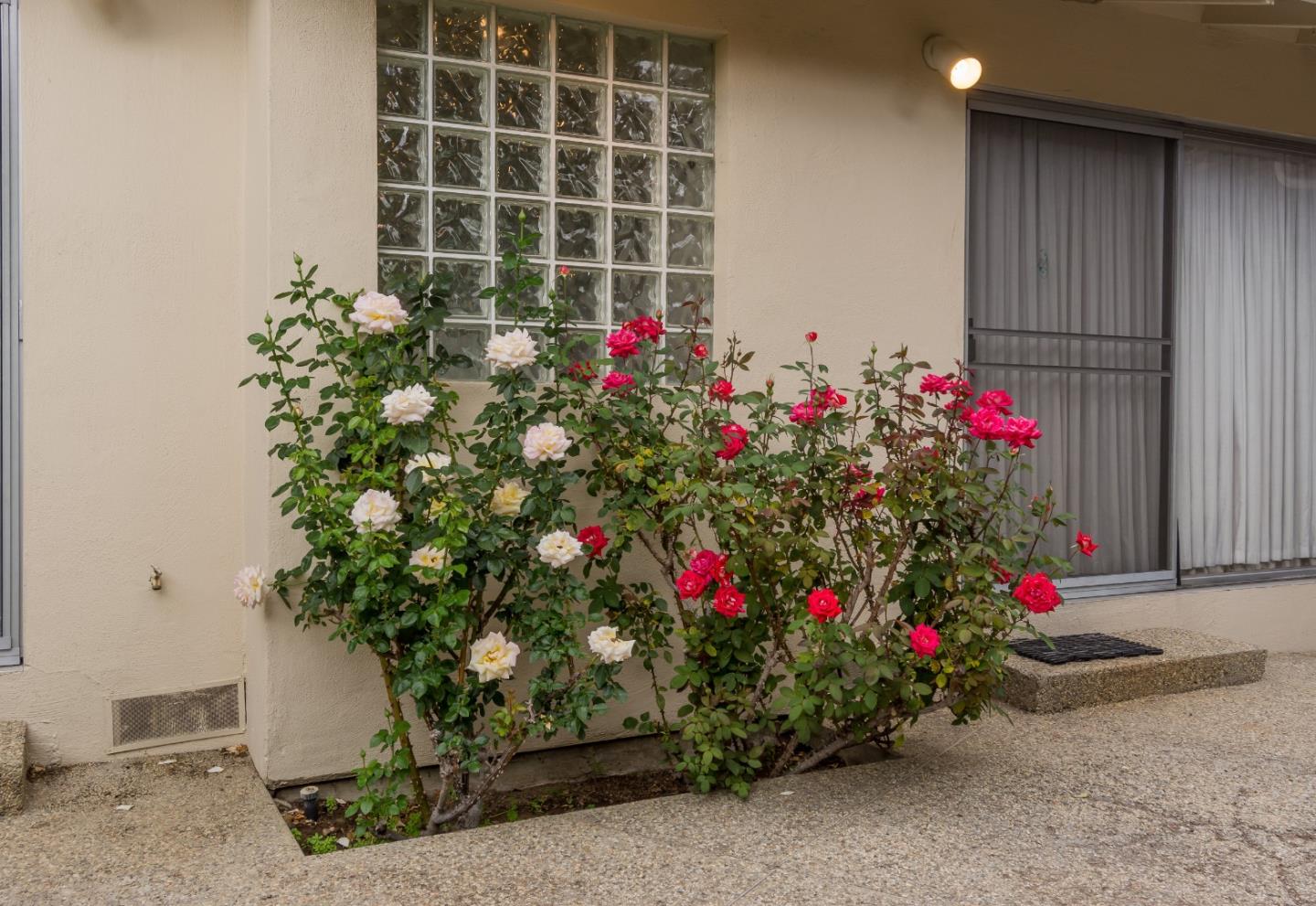 2262 Sharon Road Menlo Park, CA 94025 - Photo 13 of 17
