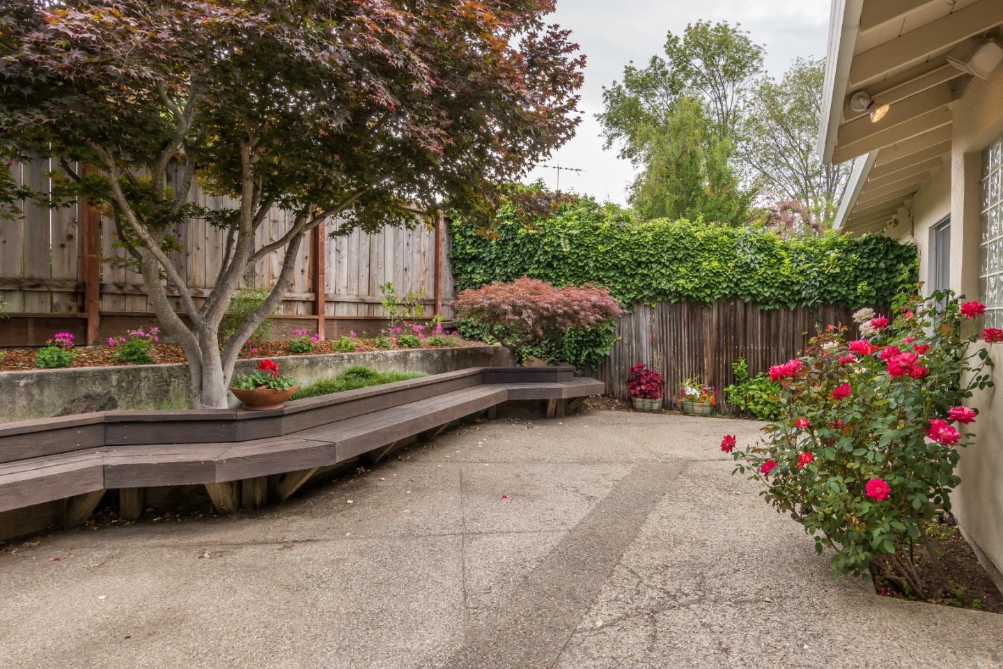2262 Sharon Road Menlo Park, CA 94025 - Photo 16 of 17