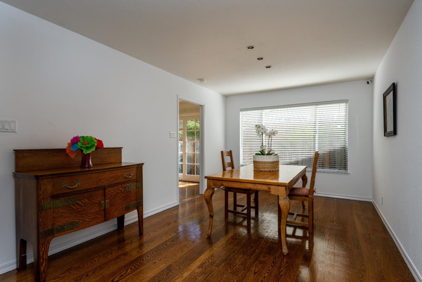 2262 Sharon Road Menlo Park, CA 94025 - Photo 5 of 17