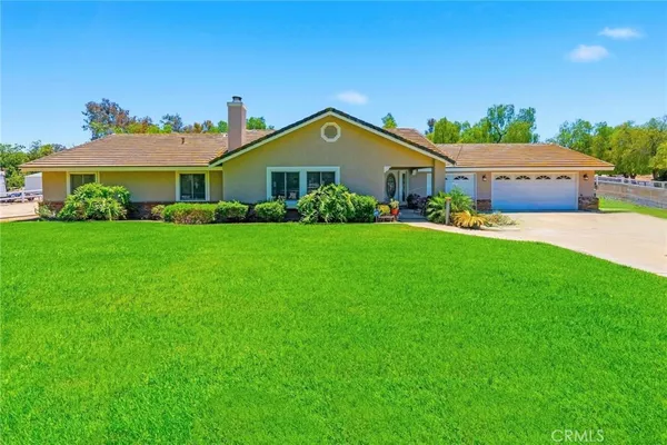$899,999 | 23030 Miners Road, Perris, CA 92570