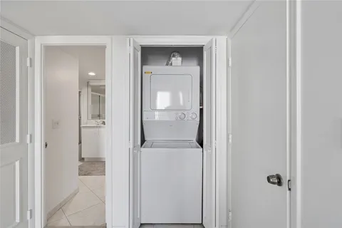 $529,000 | 4020 Galt Ocean Drive, Unit 1101, Fort Lauderdale, FL 33308