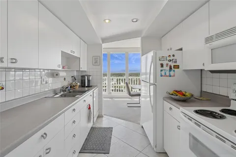 $529,000 | 4020 Galt Ocean Drive, Unit 1101, Fort Lauderdale, FL 33308