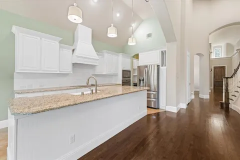 $825,000 | 6152 Stapleford Circle, Dallas, TX 75252