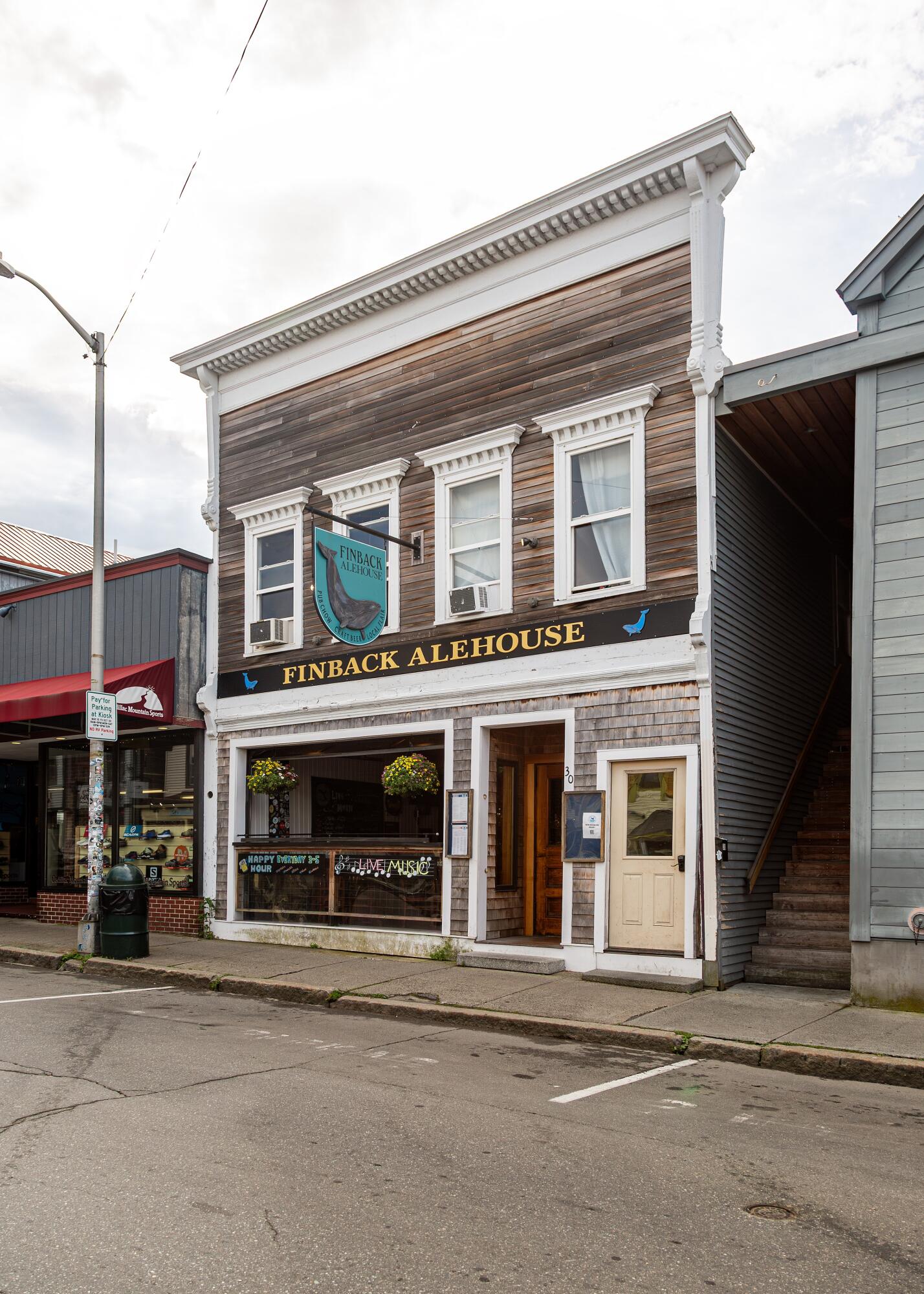 30 Cottage Street Bar Harbor, ME 04609 - Photo 2 of 15 Finback-Exterior-3